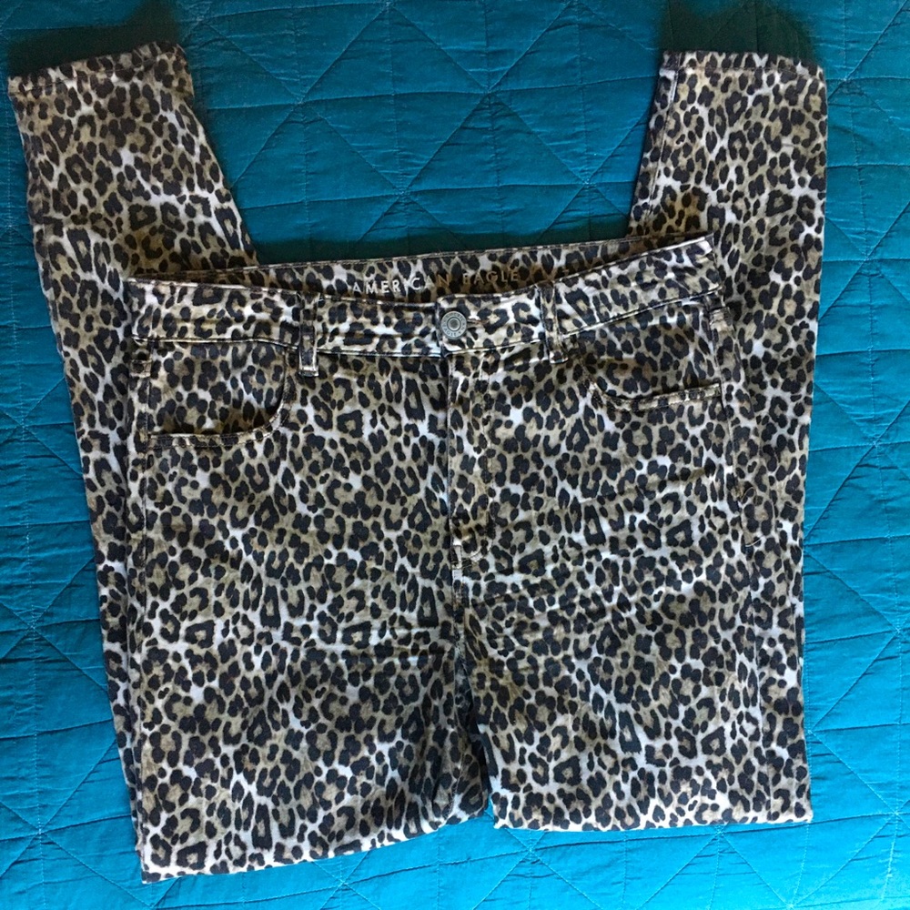 American Eagle Leopard Jeggings